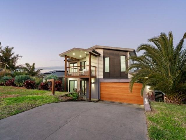 Your Dream Coastal Home Awaits in Forster