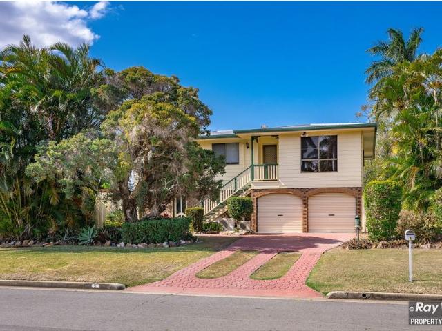 Your Dream Home Awaits at 5 Schwarten Street, Kawana!