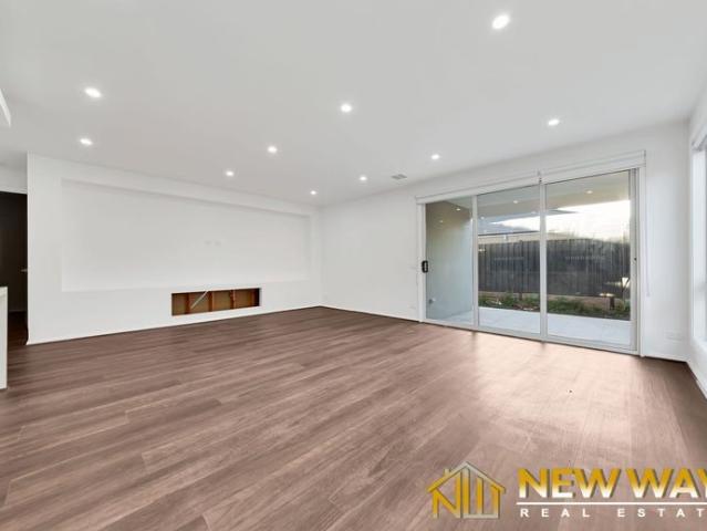 YOUR DREAM LIFESTYLE AWAITS