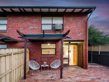 Your Entry Into Fullarton Living