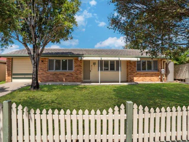 Your First Home Journey Starts Here. A Wonderful Opportunity in Oxley!
