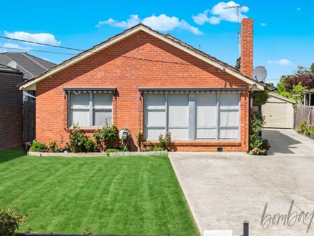 YOUR FIRST HOME OR YOUR NEXT INVESTMENT, ON 651SQMS IN DALLAS