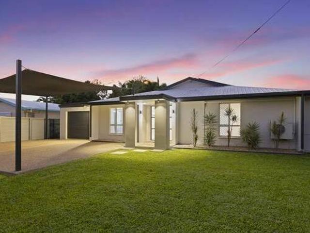 Your Haven on Hamish Beautiful Large Family Home
