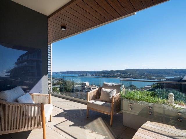Your house in the treetops, with dual views
