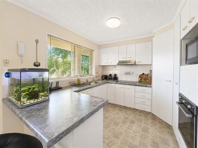 Your Ideal Coastal Retreat Awaits Stunning Unit for Sale in the Heart of Tweed Heads
