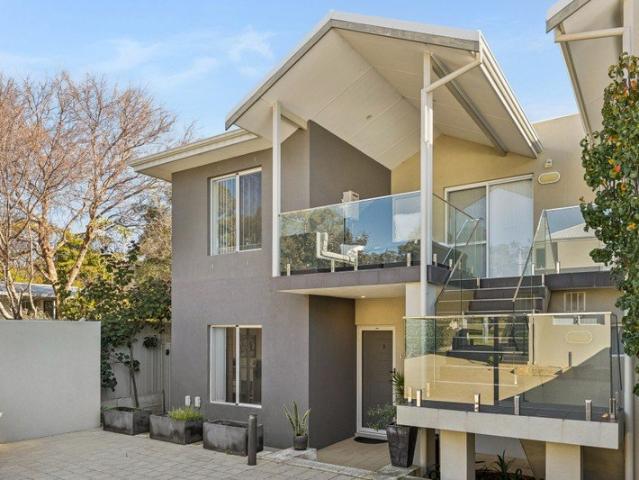 Your parkside retreat