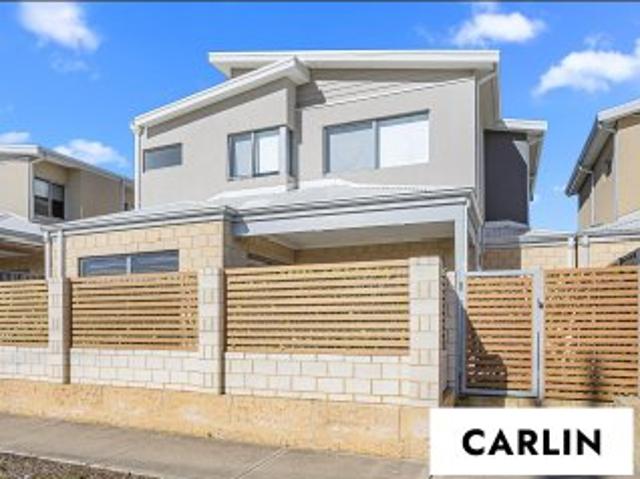 YOUR PERFECT FAMILY HAVEN AWAITS IN HAMMOND PARK!