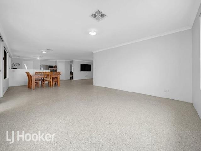 Your Perfect Family Haven: Stunning 4 Bedroom Home with Pool and Versatile Living Spaces in Kinross