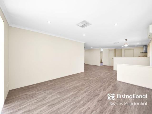Your Perfect Family Home Awaits at 7 Granesse Drive!
