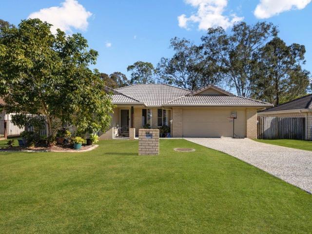Your Perfect Family Home Awaits in Fernvale