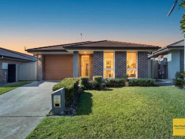 YOUR PERFECT FAMILY HOME AWAITS