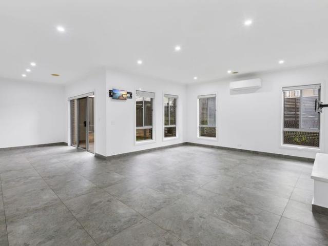 Your Perfect Family Retreat Awaits in Greenvale