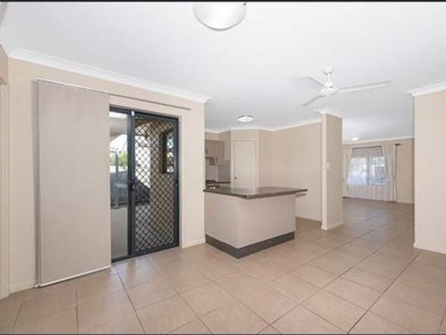 Your Perfect Family Start in Mount Low!