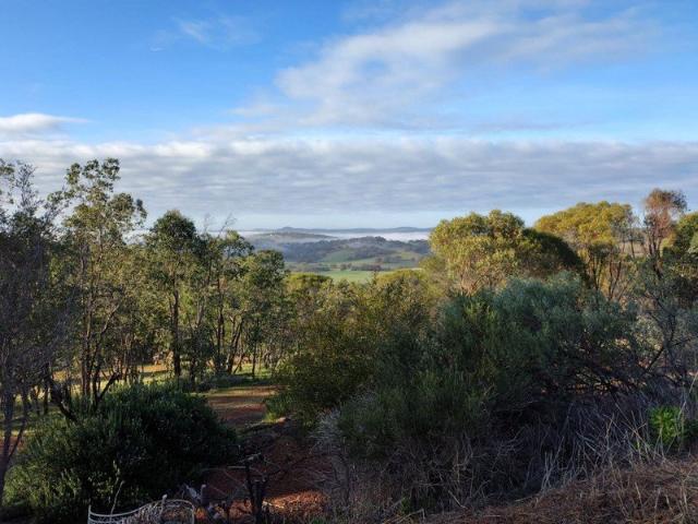 Your Private Country Paradise in Coondle ~ 5 Acres, Outstanding Views, Space & Serenity