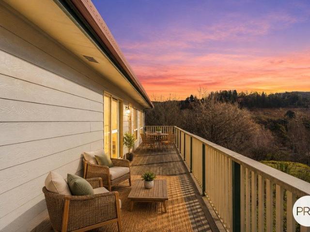 Your Private Country Retreat with Uninterrupted North Facing Views