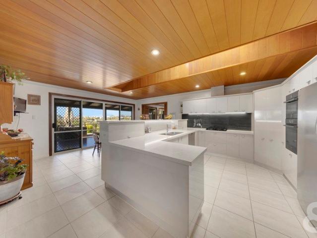Your Private Acreage Escape in the Heart of the City