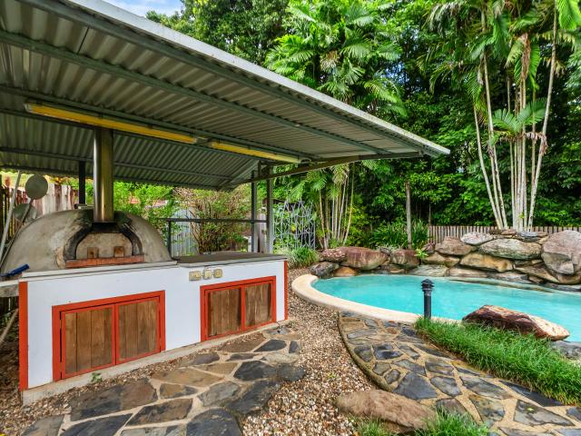 Your Private Family Retreat An Entertainer's Oasis