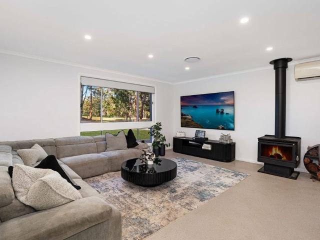 Your Private Family Sanctuary with Dual Living Potential