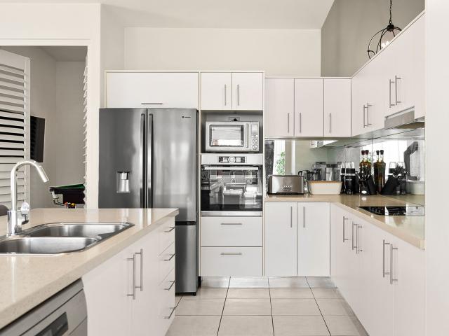 Your Private Kawana Island Sanctuary with Mooloolah River Views 3 BED + OFFICE