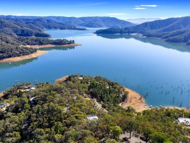Your Private Lakeview Escape on 5 Acres Two Dwellings, Endless Potential