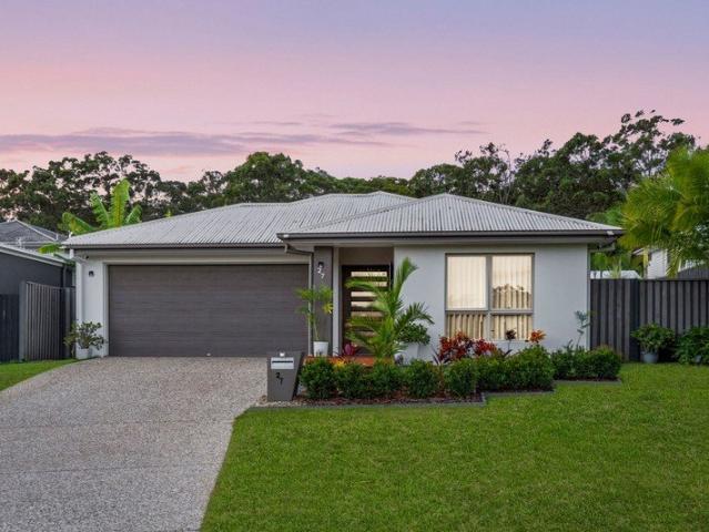 One Owner Luxury, Resort Lifestyle, Spacious + Easy Care! Perfect For You!