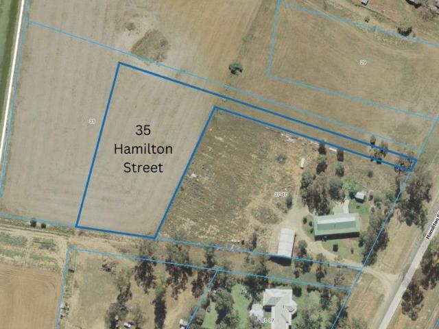 Your Residential Rural Dream Block Awaits. Just Seconds from Town
