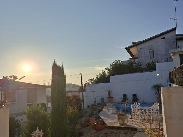 Your retreat in Portugal, relax and enjoy!