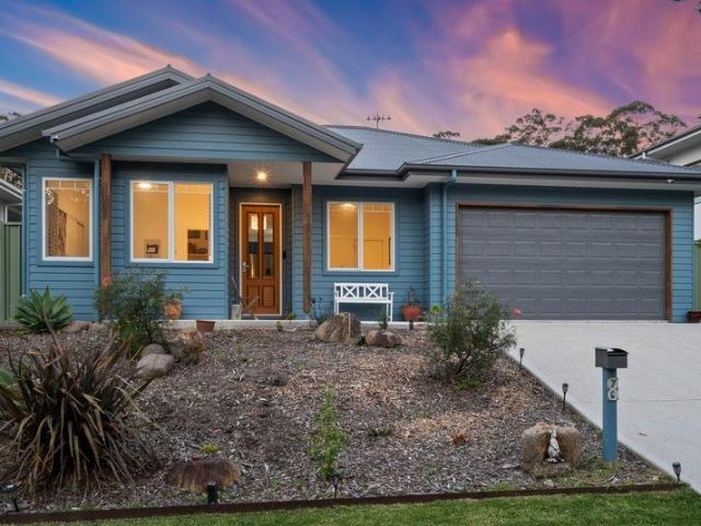 YOUR SLICE OF NARRAWALLEE PARADISE AWAITS