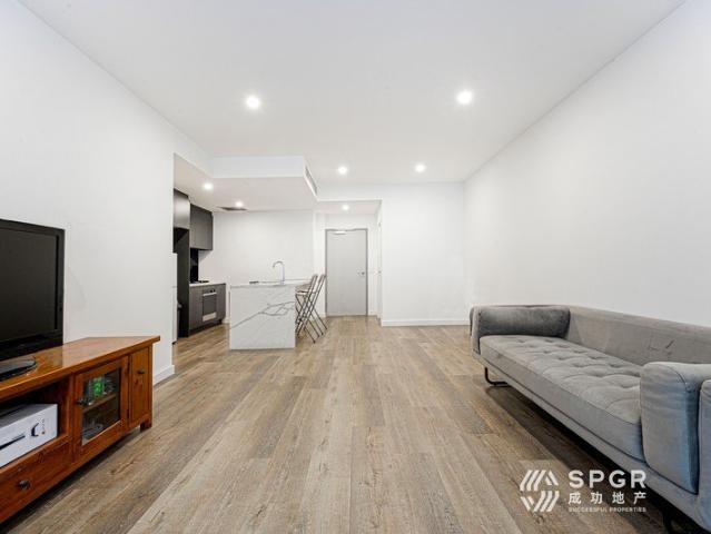 Your Urban Oasis 2 Bedroom Apartment in The Heart Of Schofields