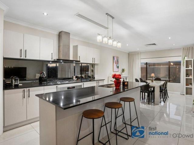 Your Very Own Private Retreat Move In and Enjoy