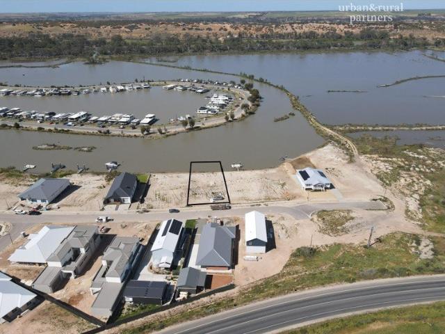 Your Waterfront Life Starts Here