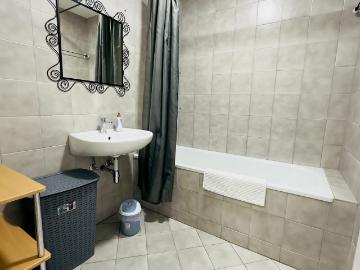 YourTemporaryApartment #1200 Vienna + Parking/Highway/U6 Subway, Vienna Amsterdam Apartments for Rent