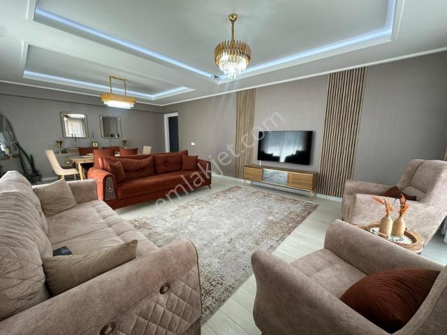 Yozgat Bulvarı Manzaralı Havuzlu Site Bu Fiyata Yok 4+1