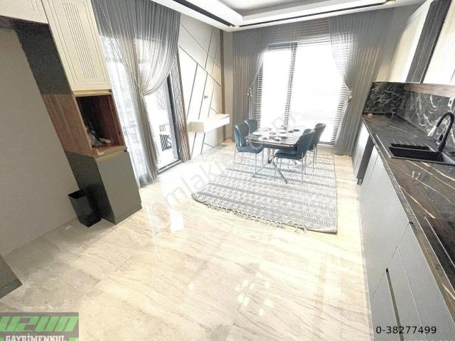Yozgat Bulvarı Üzerinde 4+1 200m2 5.katta Kök Tapu Sıfır Site. !