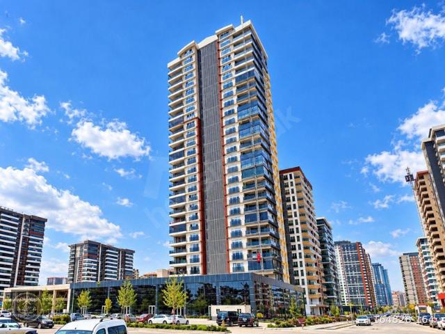 YOZGAT BULVARINA PARALEL AŞİYAN KULE'DE 200m NET 3 BANYO