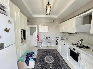 Ymz'den Ertuğrul Gazi Mah'de Ara Kat Satılık Bakımlı Daire