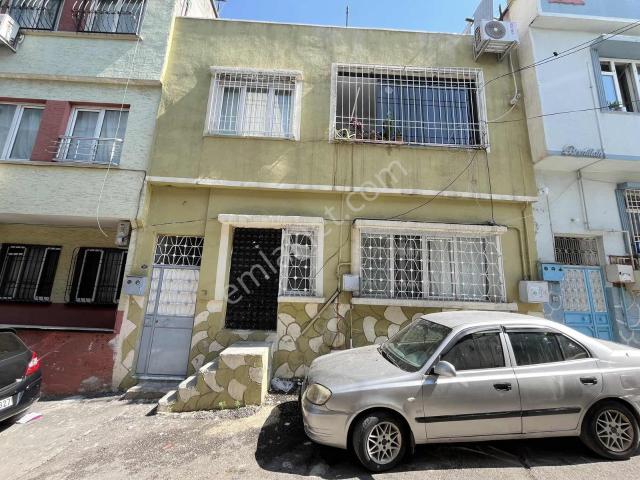Ymz'den İstiklal Mah'de Satılık 2 Katlı Müstakil Geniş 2+1