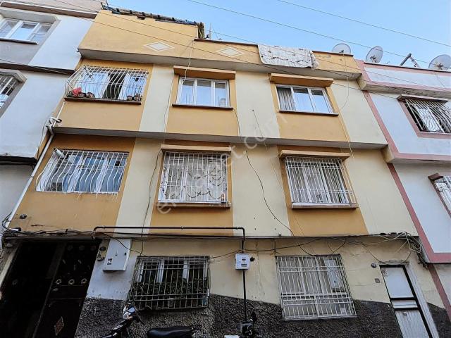Ymz'den İstiklal Mh'de Satılık Müstakil 3 Katlı 4 Daire