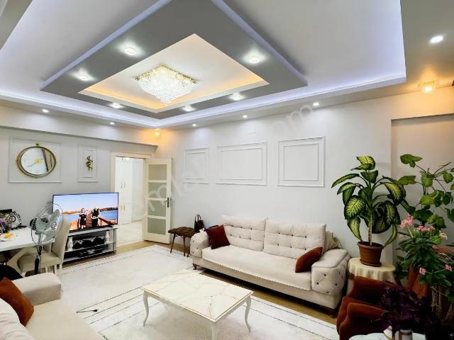 Ymz'den Yılmazlar Plaza Yanı Çift Balkonlu Ebeveyn Banyolu 3+1