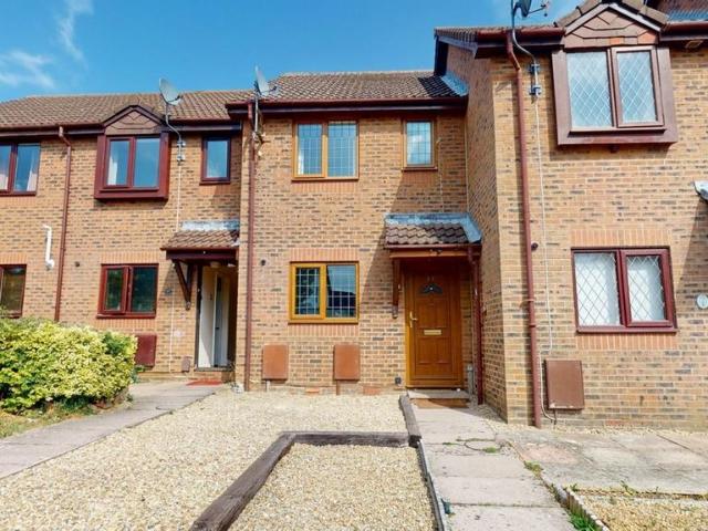 Ypres Way, Abingdon OX14 2 bed house to rent £1,450 pcm £335 pw