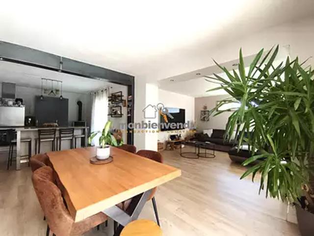 Ytrac 15130 Achat / Vente maison 6 pièces t6 piscine terrasse