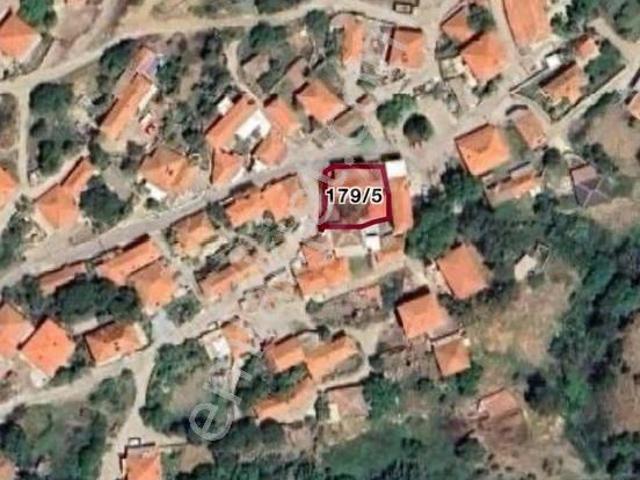 Yumukoğlu Emlaktan Satılık Köy Evi