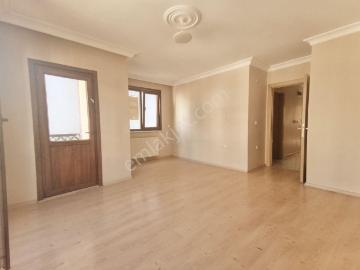 Yunus Emre Mah Arakat İskanlı, Asansörlü 2+1,85m2