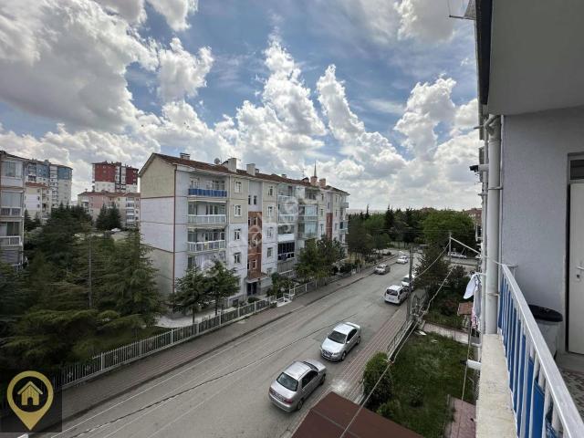 Yunus Emre Mah. Metro Harikalar Diyarı Yanı Kiralık Fırsat Daire
