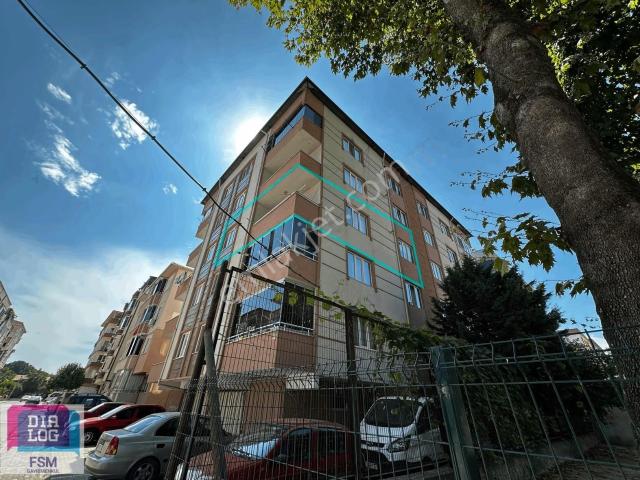 Yunus Emre Parkına Cepheli 2+1 Ara Kat Daire Fırsatı