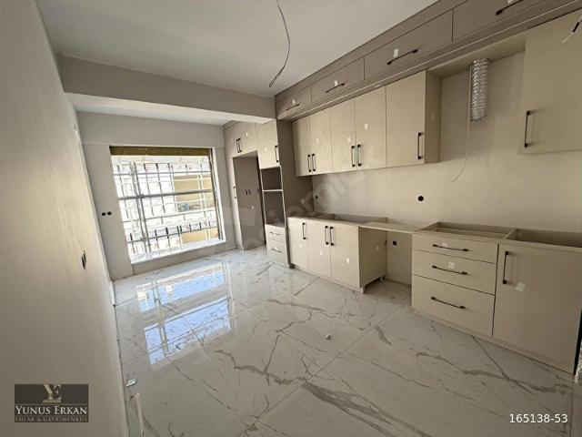 YUNUS ERKAN*dan EMEK*te SİTE İÇİNDE SATILIK SIFIR LÜKS 3+1 DAİRE