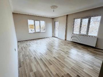 Yunus Erkan*dan Menderes Mahallesinde Satılık 3+1 Daire