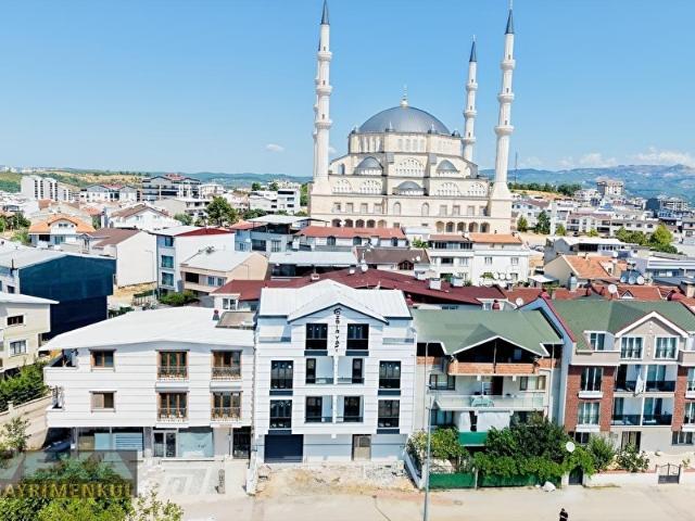 YUNUSELİ KALEMDAR CAMİİ ARKASINDA MANZARALI 2+1 SATILIK DAİRE