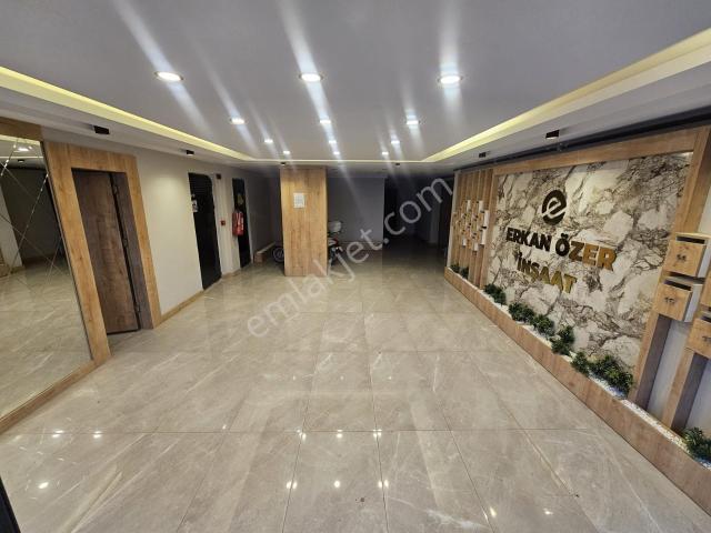 Yunuselinde Site İçi Lüks 3+1 Ara Kat Kiralık Daire