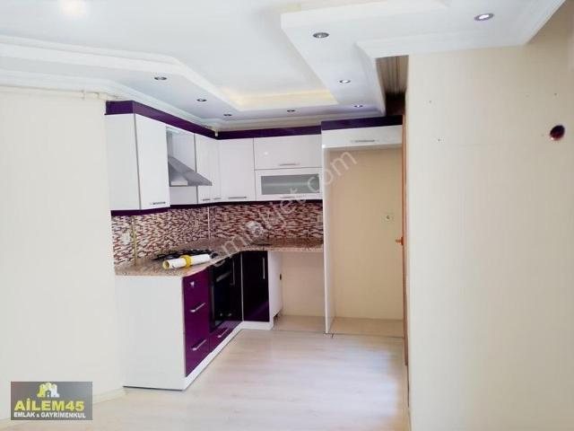 Yunusemre Aynı Ali Mahallesinde Kiralık 2+1 Açık Mutfaklı Daire